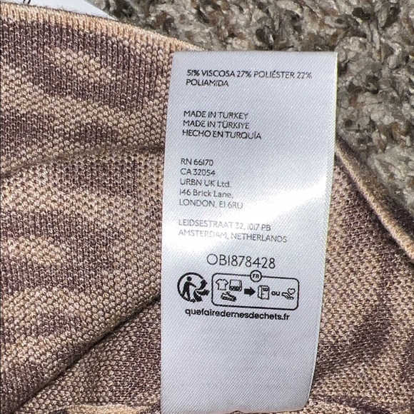 Anthropologie Maeve Leopard
Print Sleeveless Sweater - Picture 6 of 6